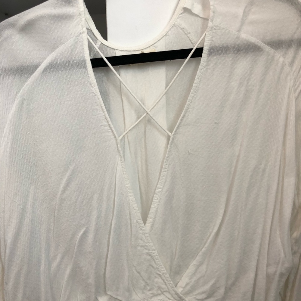 Silence And Noise Cross Cross Top Size Small - image 4